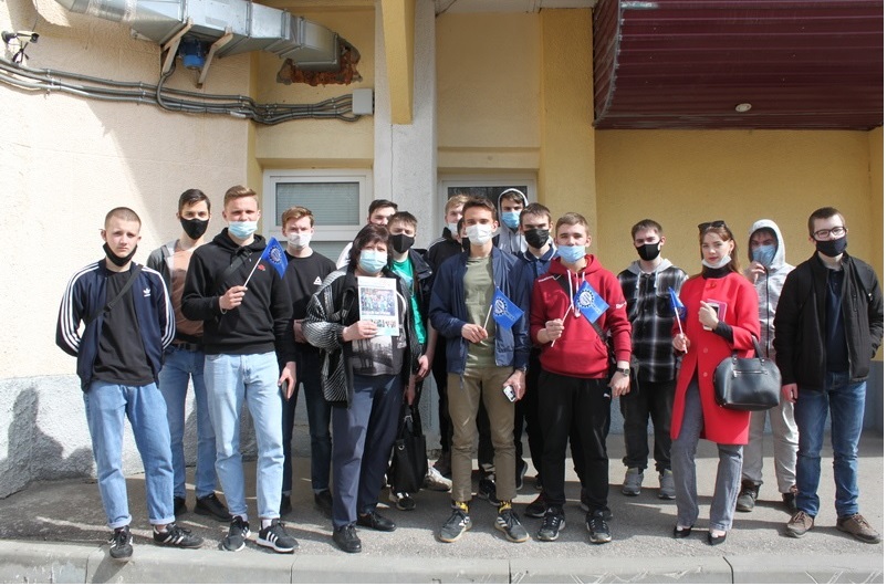 student01